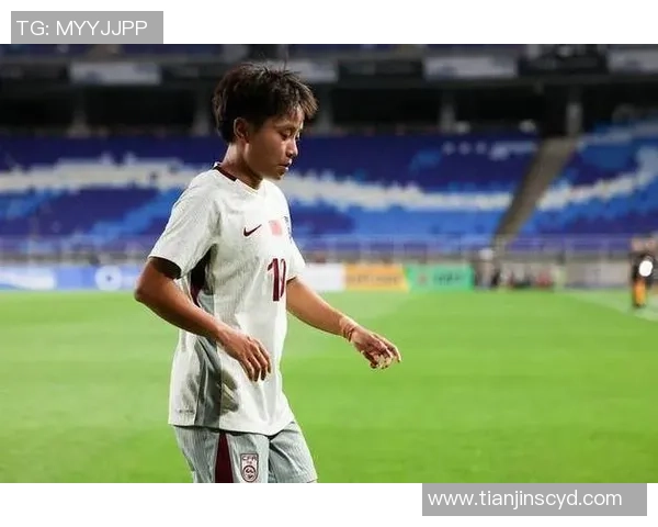 没她中国女足又要惨败？24岁红星传射+送空门遭队友吐饼！中选MVP